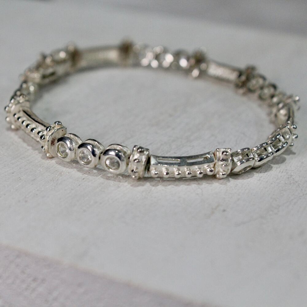 Vintage Women's Sterling Silver 925 & Cubic Zirconia CZ Tennis Bracelet - Picture 2 of 10